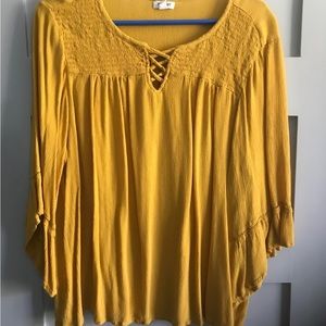 Dressbarn Yellow Blouse, Never worn, Size 2X.